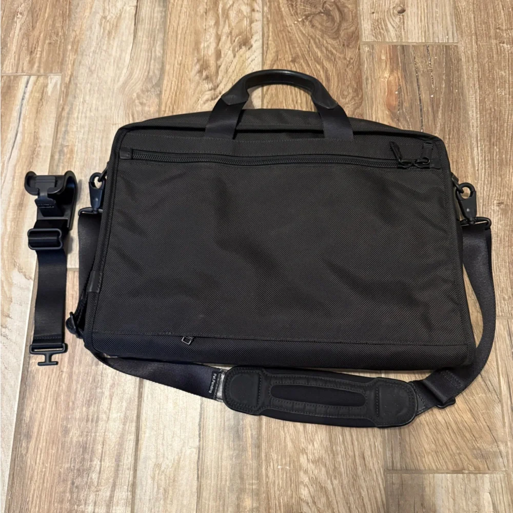 TUMI Large Alpha 26111DH Black Ballistic Nylon Laptop Organizer Briefcase